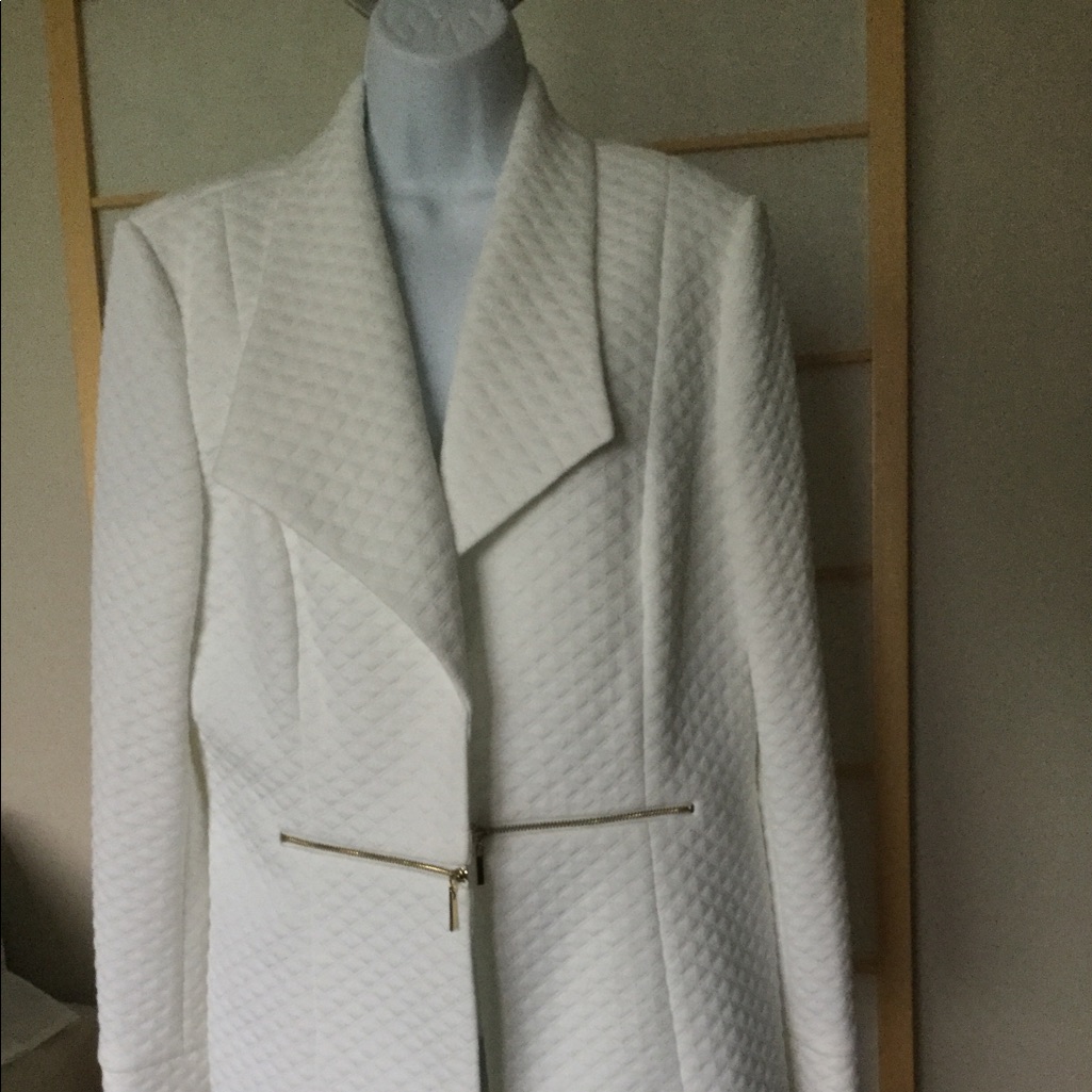 Johns Studio 14 White Quilted Coat